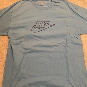 Nike tshirt